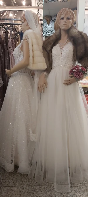 Menyasszonyi ruhák bundával